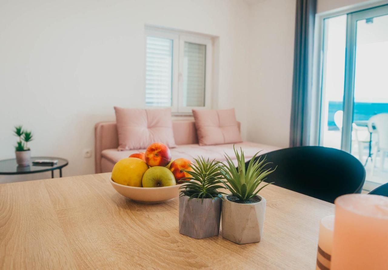Apartments Nina Брист Екстериор снимка