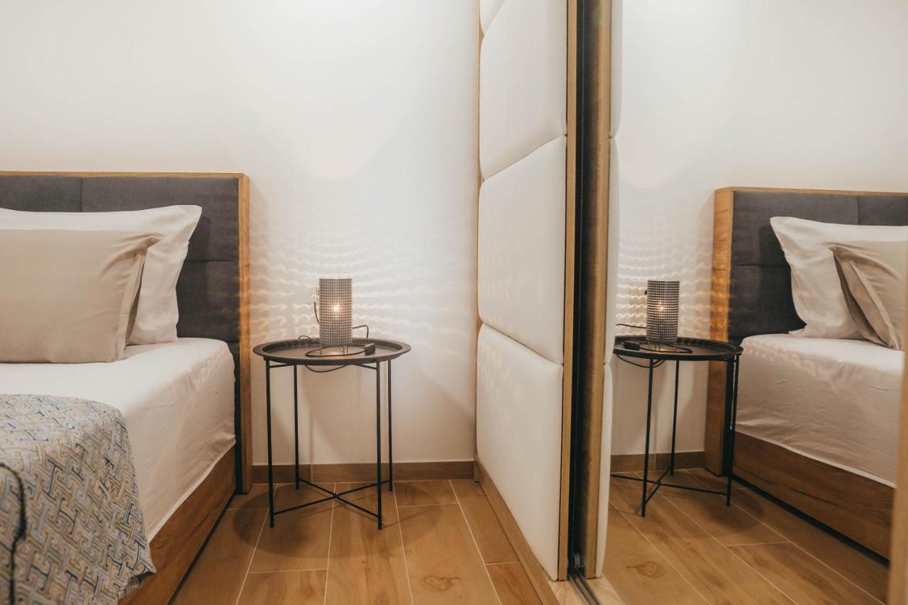 Apartments Nina Брист Екстериор снимка