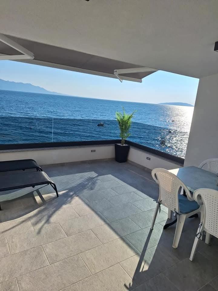 Apartments Nina Брист Екстериор снимка